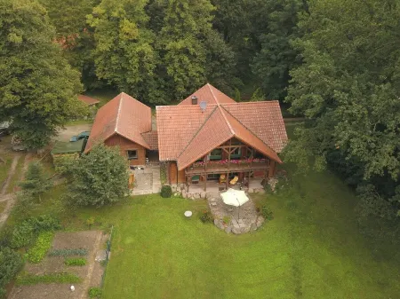 Vacation home "Gut Briesen", 2 double rooms, max 5 pers., Nature Park Westhavelland Отели в г. Хафельланд