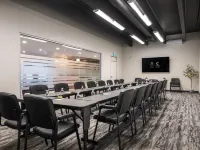 Comfort Suites Kingston Central Hotels in Kingston