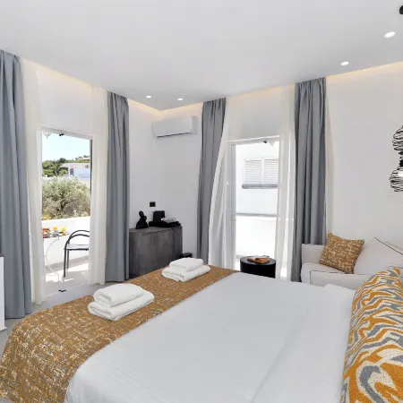 Yianna Hotel