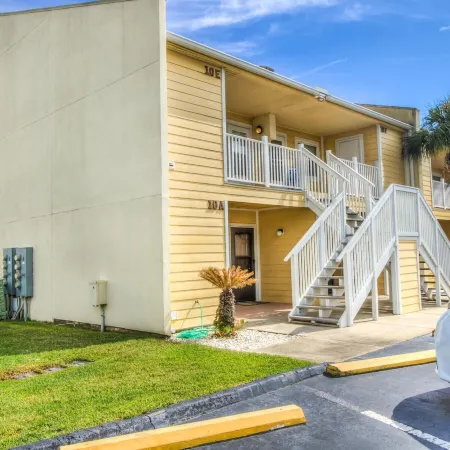 10 A, One Bedroom Condo
