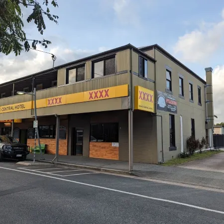 Grand Central Hotel Proserpine Отели в г. Прозерпин