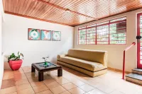 OYO Pousada TIA Léo Campinas