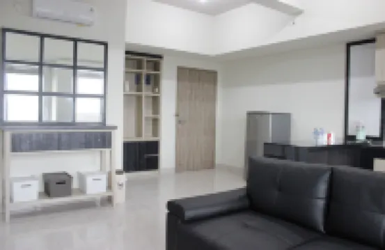 Cozy 2Br Apartment @ Newton Residence