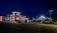 La Quinta Inn by Wyndham Fort Collins - parking