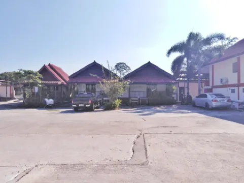 반 캐우 루엔 콴