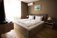 Court Inn Hotels in 