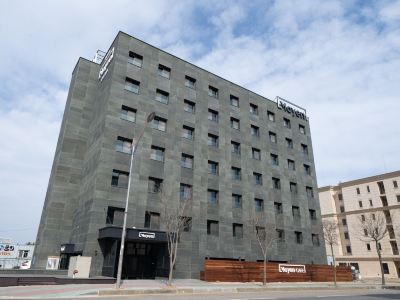 Moyen Hotel