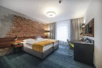 Hotel Tobaco Hotels in Pabianice County