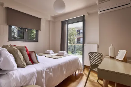 Elaia Luxury Condo Glyfada