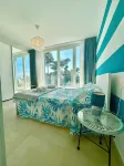 Golden Hour Retreat - Lagoon View Villa with Pool