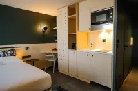 Live Hotels Bordeaux Lac Hotels in Blanquefort