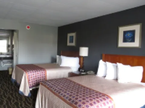 Travelodge by Wyndham Walterboro Hotels in Colleton County