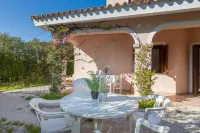 Piazzetta Villa la Vigna 30m from the Sea