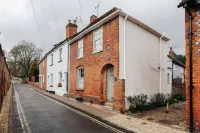 The Poppies - from 150 Per Night