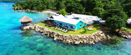 Luna Sea Inn Hotels in Bluefields