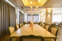 Emerald Suites - พร้อมอาหารเช้า