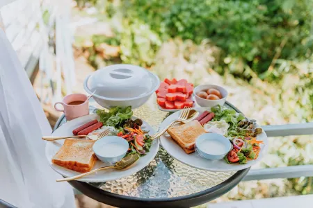 Ing Nuea Homestay Отели в г. Мэ Тэнг