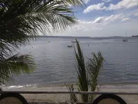 Mangos Beachfront Resort - Ocean View