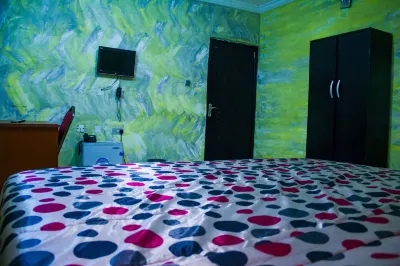 Glass House Suites Annex Hotels near Oja Park, Off Agbado Market