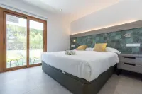 Hostal Restaurante Pou des Lleó Hotels in Platja es Figueral