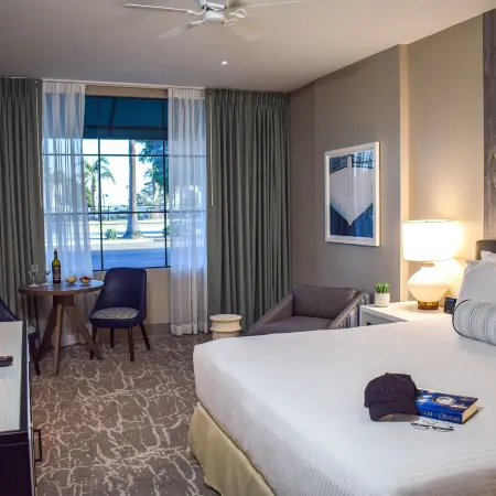 Beachside Inn