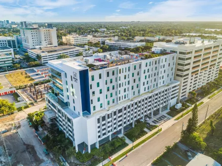 Serena Hotel Aventura Miami, Tapestry Collection by Hilton Отели в г. Айвис-Истейтс