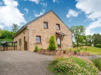 Family Escape with Pool โรงแรมใน