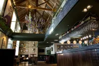 The Impeccable Pig - bar