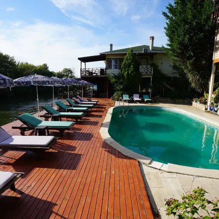 Alesta Butik Otel