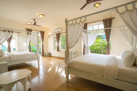 Moustache Goa Luxuria Отели рядом с достопримечательностью «Анжуна Бич»