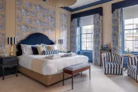 Eleven Stafford Street Townhouse - 4-Star