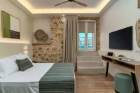 YeeOn Boutique City Hotel Gythio - Balkon