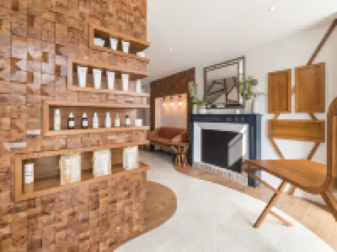 Logis Hostellerie des Clos et Restaurant Bistrot des Grands Crus Hotels in Yonne