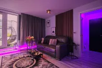 1 Bed Penthouse - Hot Tub - Roof Terrace - Parking