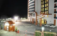 Azura Complex Hotels near Adı yok