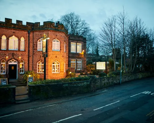 Childwall Abbey, Liverpool by Marston's Inns Hotel berhampiran Dewan Speke