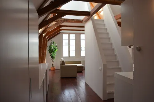 Rembrandtplein Bed & Breakfast - Bed and Breakfasts