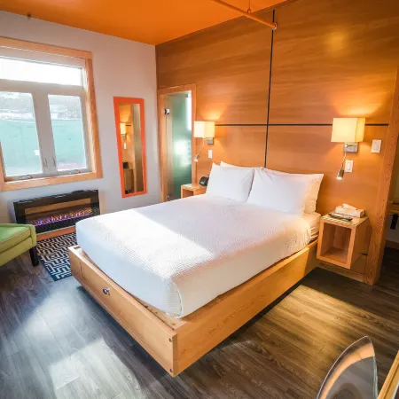 Adventure Hotel
