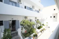 Zacharakis Studios Hoteles en Kamari