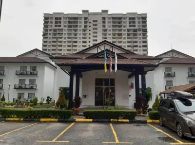 Hotel Seri Malaysia Pulau Pinang Hotels near Setia SPICE Convention Centre