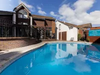 Cascades Lakefront Motel Hotels in Taupo