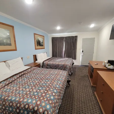 Townhouse Motel