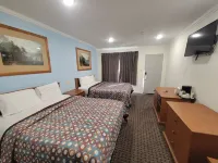 Townhouse Motel Hotels in Bishop