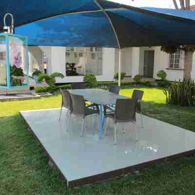 Blue Lagoon Lodge Blantyre Hotel Exterior