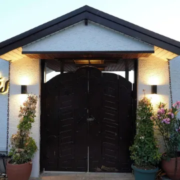 Phellos Suites Boutique Hotel