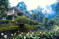 Falling Waters Munnar Hotels in Idukki