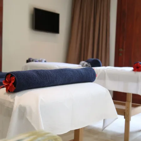 Ngalawa Hotel & Resort