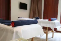 Ngalawa Hotel & Resort - Spa
