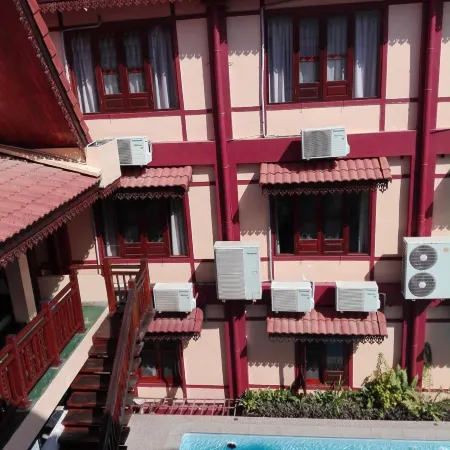 Faa Apartment