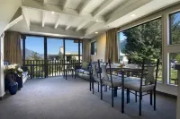 Hurley's of Queenstown - spa